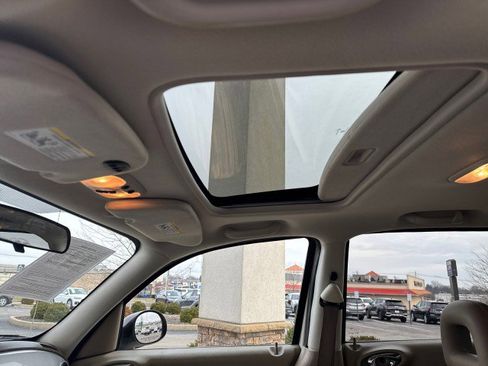 Used 2007 Chrysler PT Cruiser Limited image 11