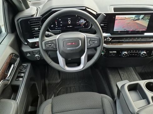 New 2026 GMC Sierra 2500 SLE w/ SLE Value Package; AWD/4WD image 30