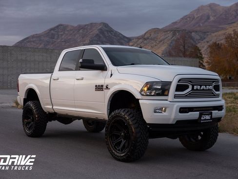 Used 2018 RAM 2500 Big Horn w/ Sport Appearance Group image 1