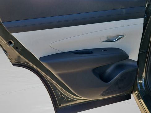 New 2026 Hyundai Tucson SE image 10