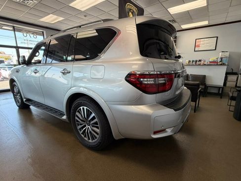 Used 2023 Nissan Armada SL w/ Captain's Chairs Package AWD/4WD image 14