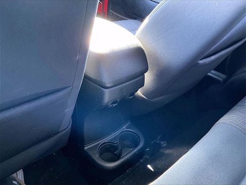 Used 2012 Jeep Wrangler Sport image 27