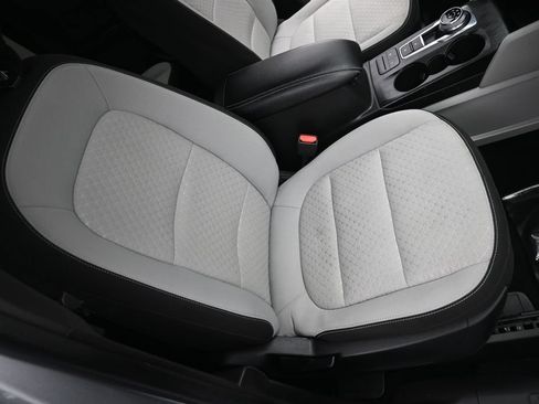 Used 2024 Ford Escape Active w/ Cold Weather Package FWD image 19