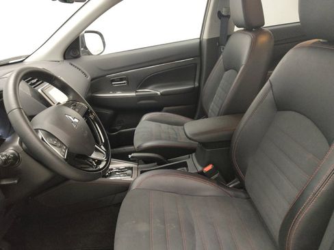 Used 2024 Mitsubishi Outlander Sport AWD image 17