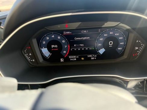 Used 2023 Audi Q3 2.0T Premium image 12