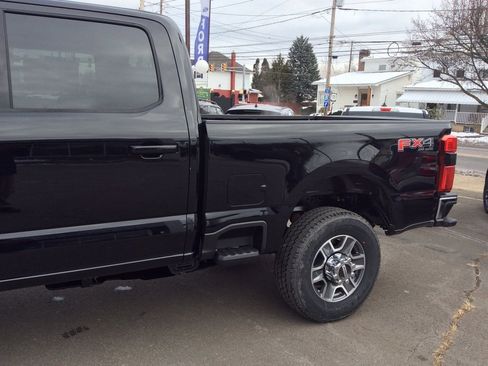 New 2026 Ford F350 Lariat w/ FX4 Off-Road Package image 11
