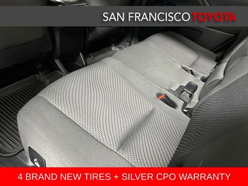 Certified 2017 Toyota Highlander LE image 16