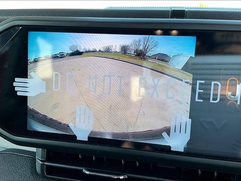 New 2026 Jeep Wrangler Unlimited Sport image 25