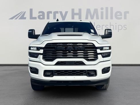 New 2026 RAM 2500 Tradesman AWD/4WD image 9