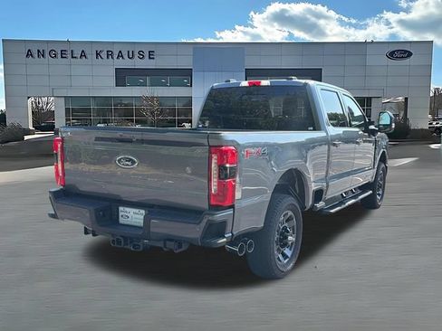 Used 2024 Ford F250 Lariat w/ Lariat Ultimate Package AWD/4WD image 8