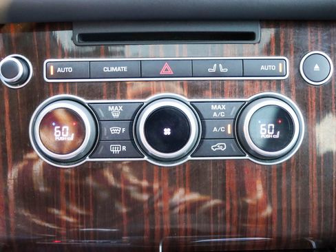 Used 2016 Land Rover Range Rover Supercharged image 41