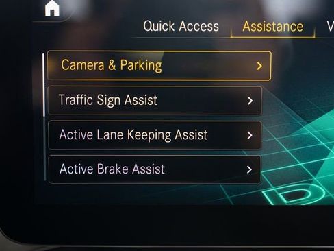 Used 2022 Mercedes-Benz GLC 300 4MATIC image 18