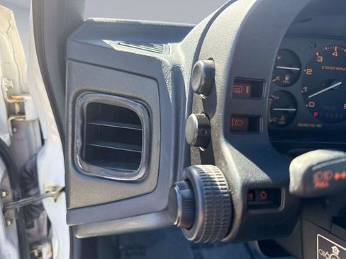 Used 1990 MAZDA RX-7 Convertible image 24