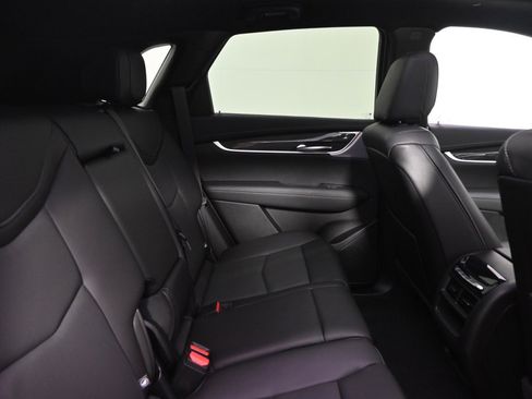 New 2025 Cadillac XT5 Sportv w/ Technology Package image 18