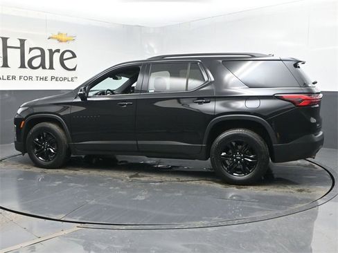 Used 2023 Chevrolet Traverse LT w/ Midnight/Sport Edition image 54