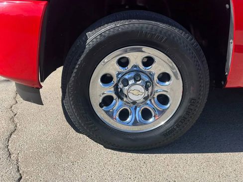 Used 2011 Chevrolet Silverado 1500 LS image 9