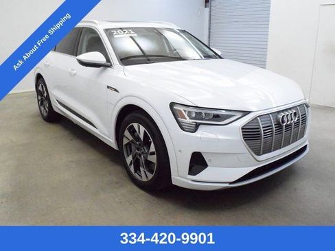 Used 2021 Audi e-tron Premium Plus w/ Premium Plus Package image 11