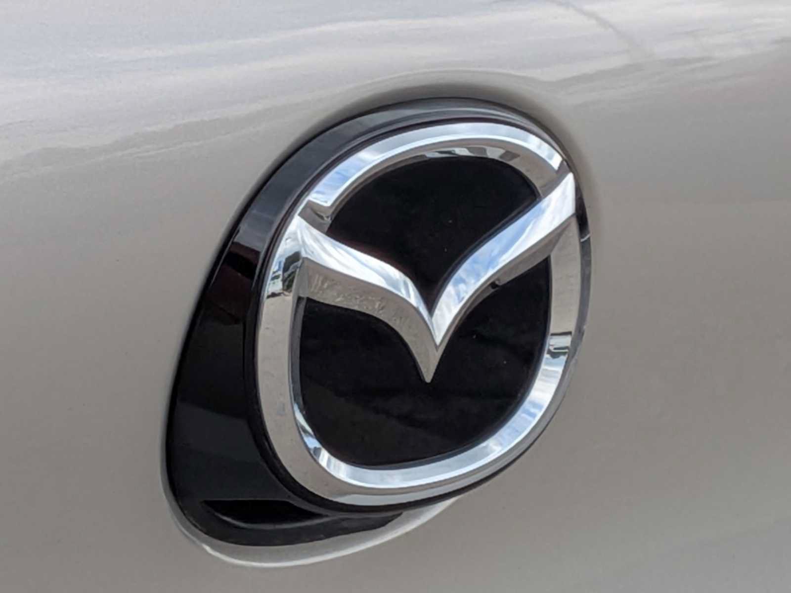 Used 2025 MAZDA MAZDA3 s Sport FWD image 13