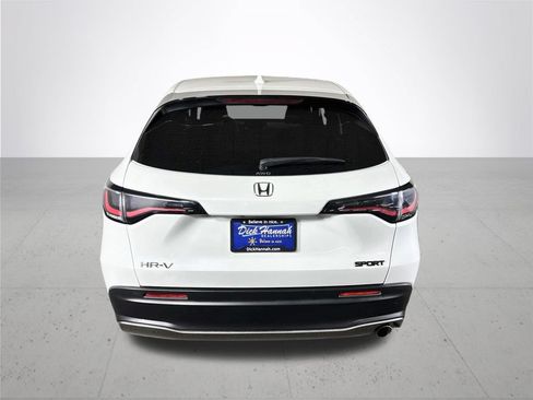 Used 2024 Honda HR-V Sport image 7
