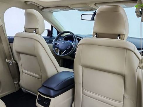Used 2013 Ford Fusion SE FWD image 27