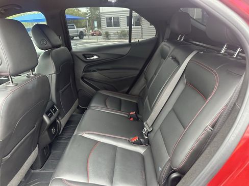 Used 2022 Chevrolet Equinox RS w/ RS Leather Package image 17