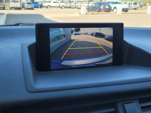 Used 2015 Lexus CT 200h w/ Navigation Package image 27