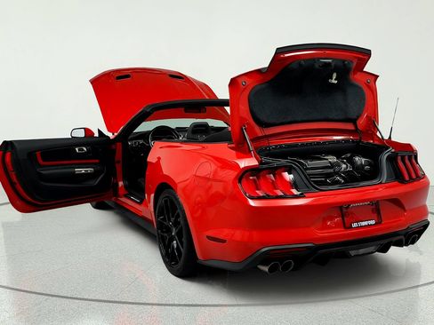 Used 2018 Ford Mustang GT Premium w/ Equipment Group 401A RWD image 11