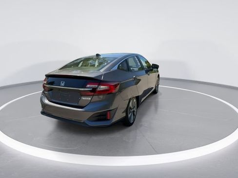 Used 2018 Honda Clarity Plug-In Hybrid image 8