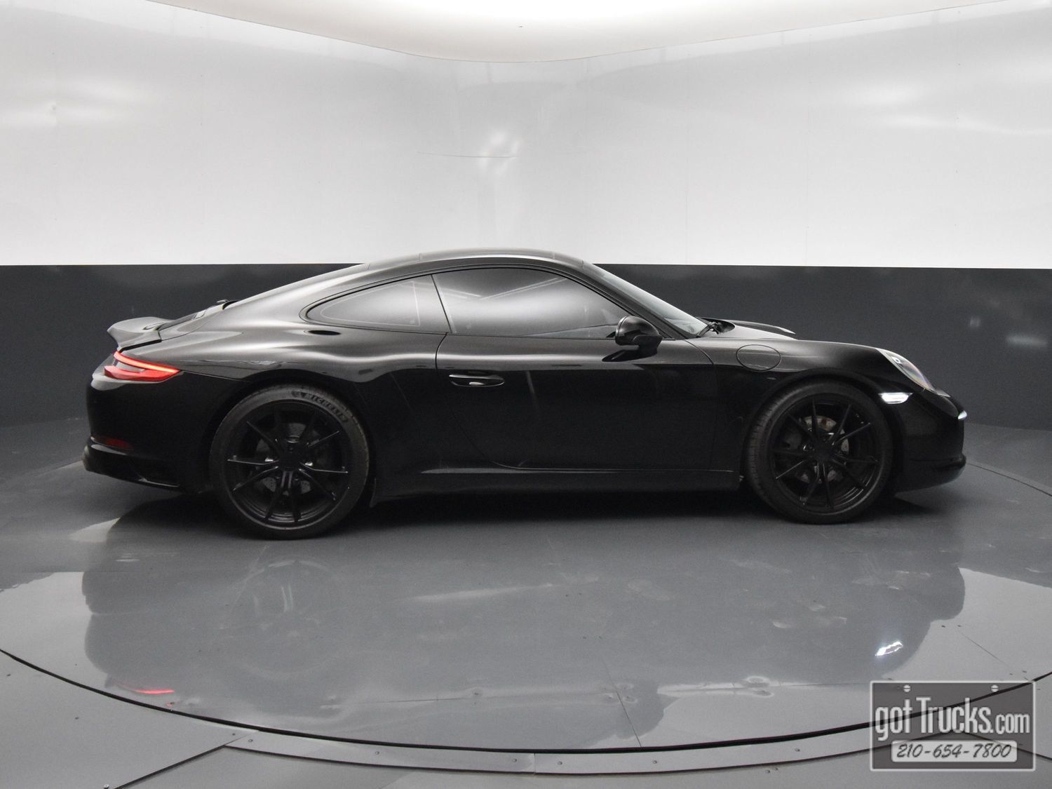 Used 2018 Porsche 911 Carrera T RWD image 41