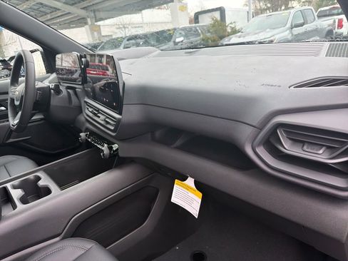 New 2026 Chevrolet Silverado EV W/T image 21