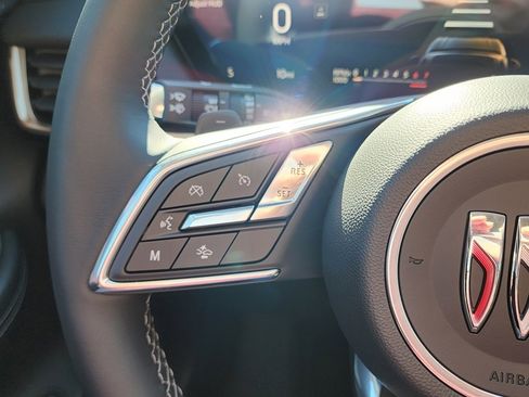 New 2026 Buick Envision Avenir image 21