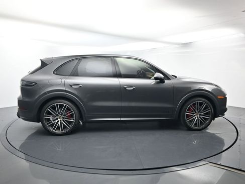 Certified 2023 Porsche Cayenne GTS image 15