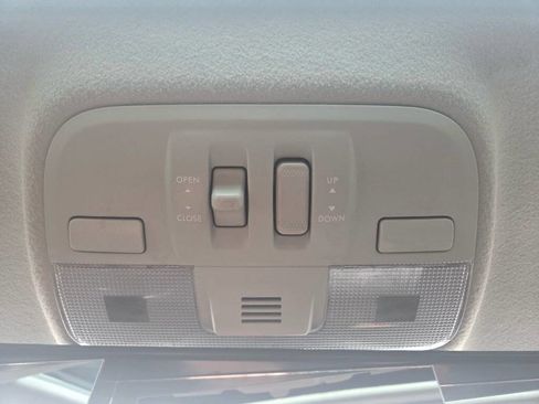 Used 2012 Subaru Impreza WRX Limited image 17