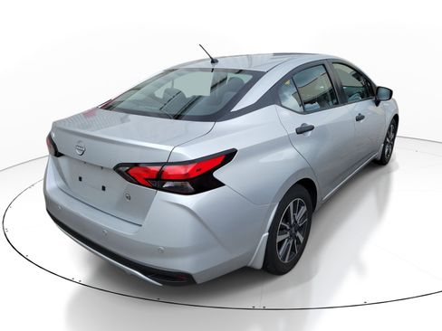 Used 2024 Nissan Versa S w/ S Plus Package FWD image 6