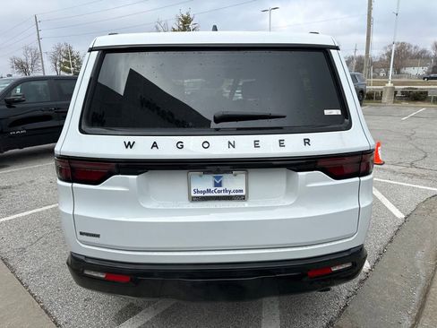 New 2024 Jeep Wagoneer Series II w/ Convenience Group I image 10