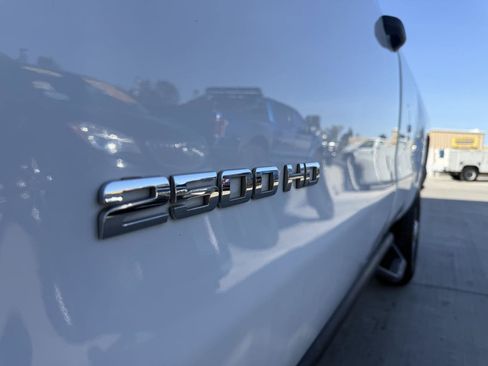 Used 2018 Chevrolet Silverado 2500 W/T w/ WT Convenience Package RWD image 12