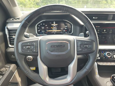Used 2026 GMC Sierra 1500 Denali w/ Denali Reserve Package AWD/4WD image 4