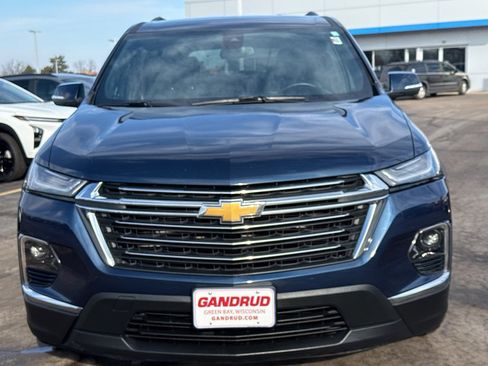 Used 2023 Chevrolet Traverse LT w/ LPO, Floor Liner Package image 3