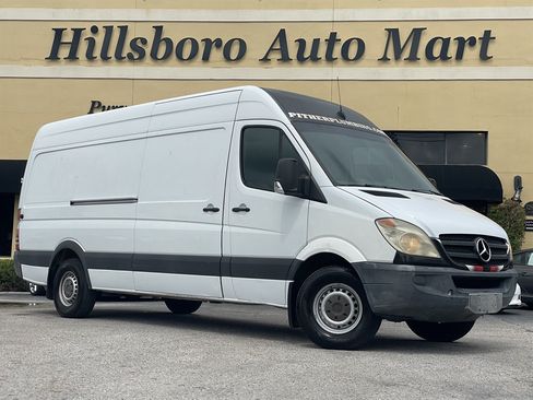 Used 2012 Mercedes-Benz Sprinter 2500 image 1