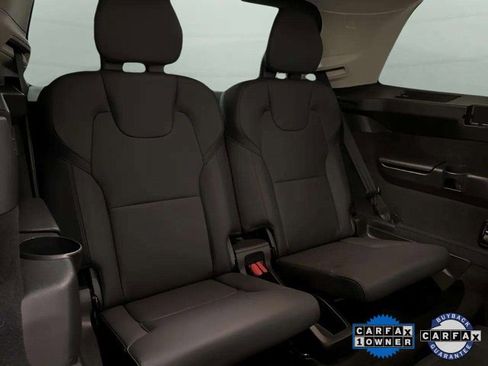 Used 2025 Volvo XC90 B6 Plus image 22