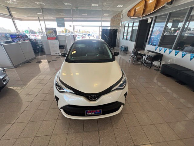 Used 2021 Toyota C-HR Limited FWD image 18