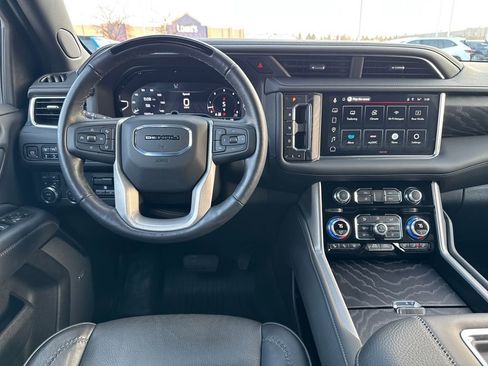 Certified 2023 GMC Yukon XL Denali w/ Denali Reserve Package image 20