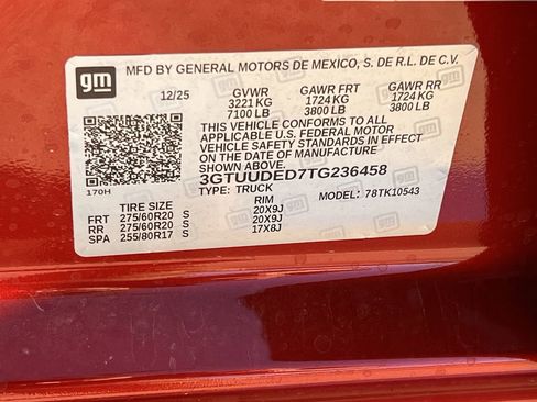 New 2026 GMC Sierra 1500 SLT image 29