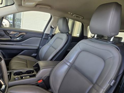 Used 2024 Lincoln Corsair FWD image 8