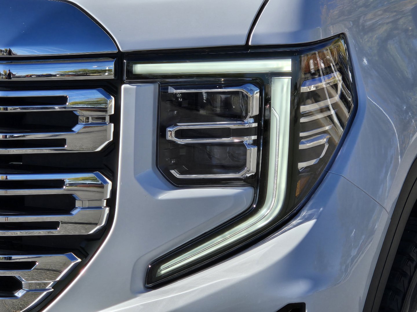 Used 2023 GMC Sierra 1500 Denali w/ Denali Reserve Package AWD/4WD image 45