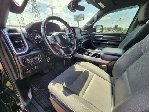 Used 2017 GMC Sierra 1500 SLT w/ SLT Premium Package AWD/4WD image 11