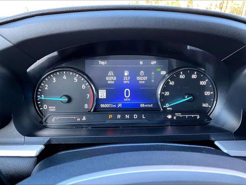 Used 2021 Ford Explorer XLT w/ Equipment Group 202A image 26