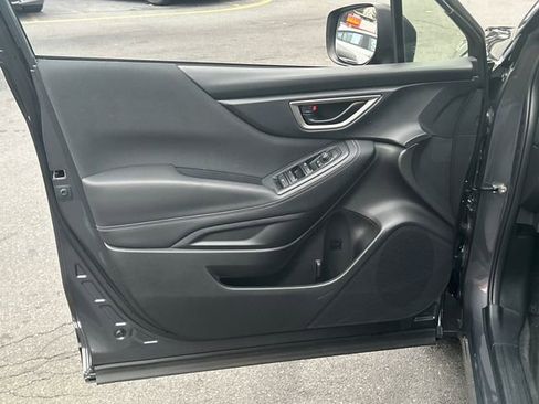 Used 2021 Subaru Forester image 11