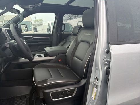 New 2026 RAM 1500 Laramie AWD/4WD image 6