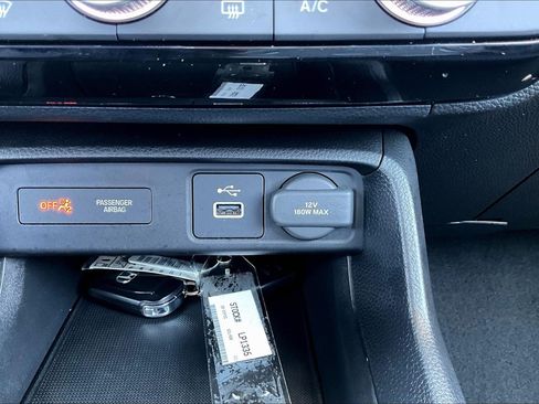 Used 2023 Honda Civic LX image 24